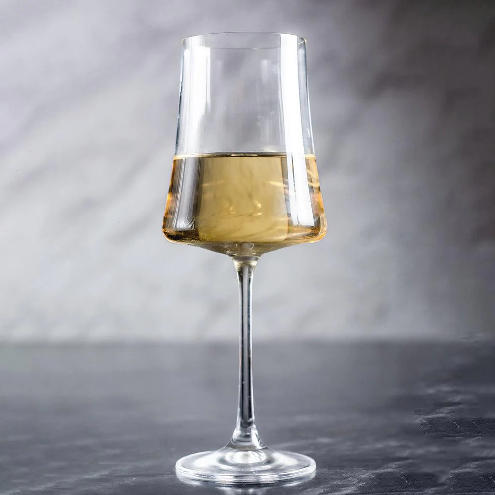 Jogo de 6 tacas para vinho branco Xtra em cristal ecologico 360ml A23,5cm -  Liane Casa Decor